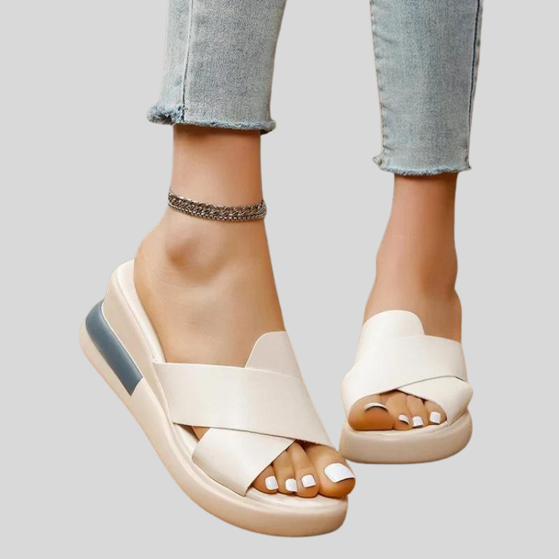 PIA | PANTOFOLE CON ZEPPA